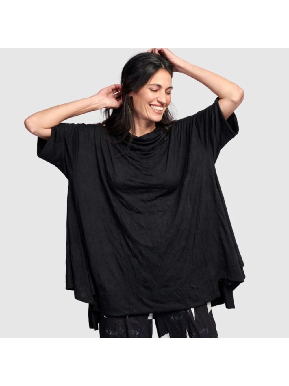 Alembika Nightline Trapeze Top Black Crinkle Asymmetrical Hem Tunic XS